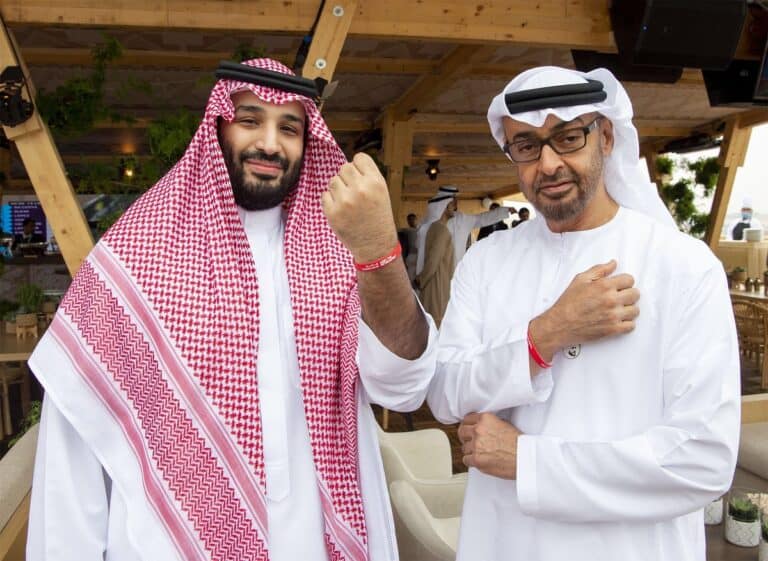 ابن زايد يقرر زيادة انتاج النفط watanserb.com