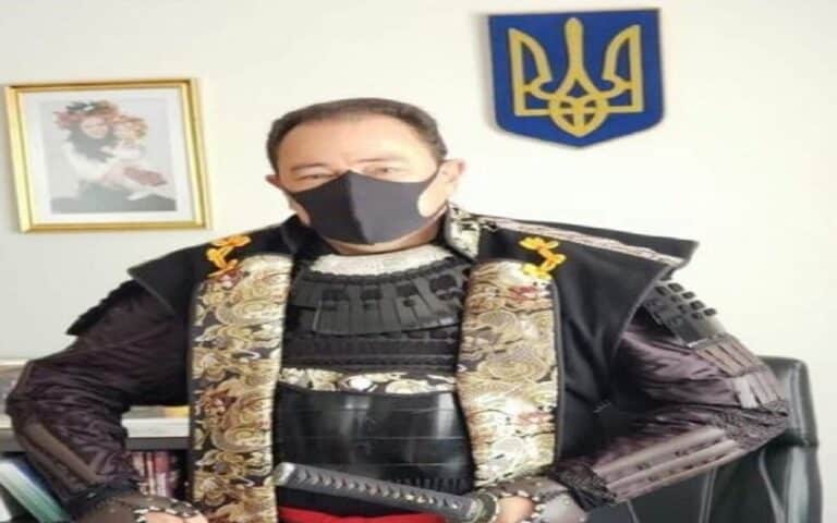 السفير الياباني في أوكرانيا watanserb.com
