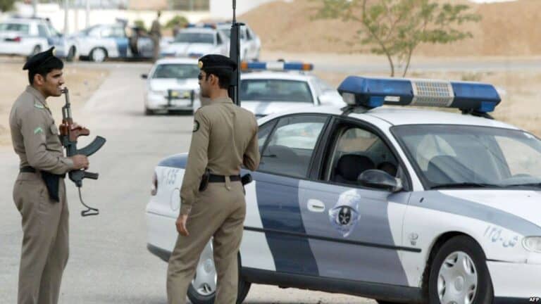 أنباء عن اعتقال محمد بن سلمان لعدد من أفراد أسرة آل الشيخ .. ما السبب؟ الأمن السعودي يعتقل أفراد من اسرة آل الشيخ watanserb.com