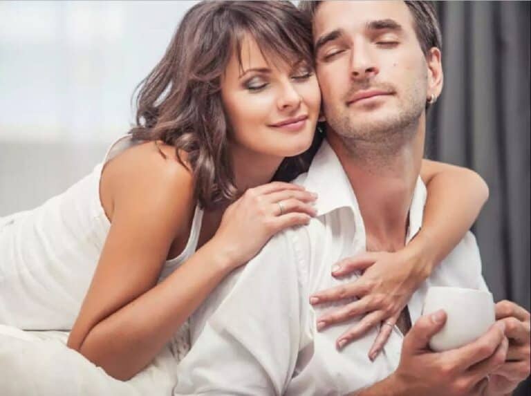 ارتدِ ملابس زوجك حين يكون بعيداً عنك ولاحظي ماذا سيحدث! watanserb.com