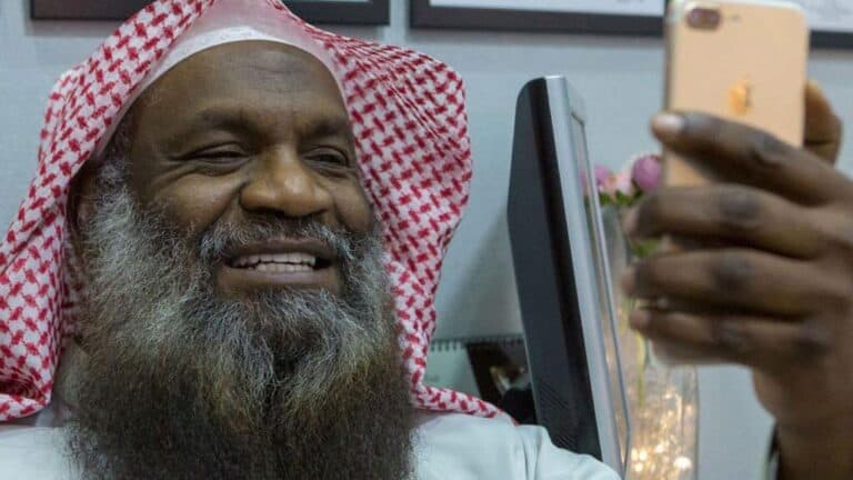 عادل الكلباني سيتنازل عن قضيته ضد “MBC” بشرط .. ما هو! عادل الكلباني MBC watanserb.com