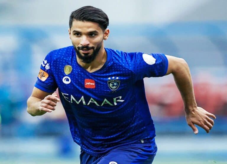 إصابة صالح الشهري تبعده عن الهلال السعودي لفترة طويلة (فيديو) إصابة صالح الشهري تبعده أشهر طويلة عن الهلال السعودي watanserb.com