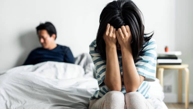 5 تأثيرات تظهر على أجسامنا عند انعدام ممارسة الجنس 5 تأثيرات تظهر على أجسامنا عند انعدام ممارسة العلاقة الحميمة watanserb.com