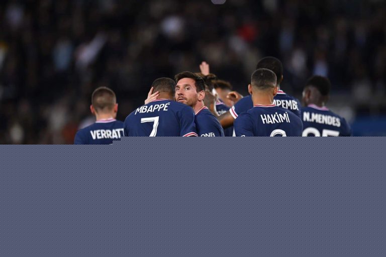باريس سان جيرمان يتوج بلقب الدوري الفرنسي للمرة العاشرة في تاريخه (فيديو) احتفال ليونيل ميسي بعد تسجيله الهدف في مرمى شباك لنس watanserb.com
