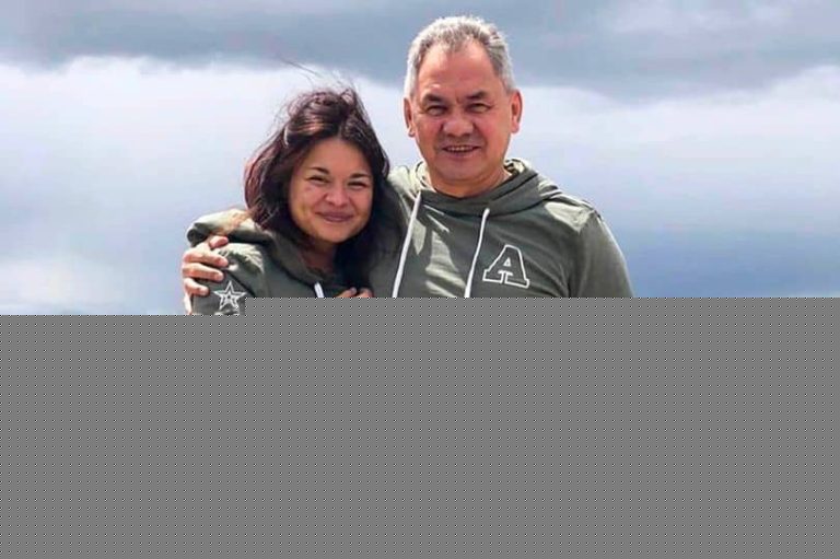 وزير الدفاع الروسي سيرغي شويغو وابنته watanserb.com