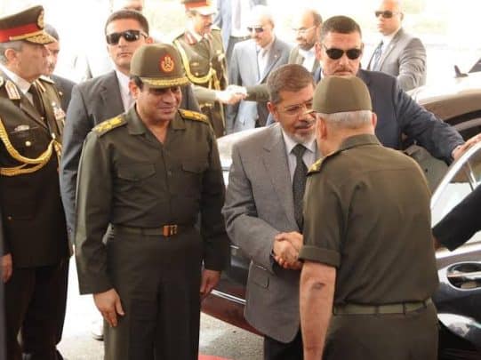 لن تراها في “الاختيار 3” .. لقطات لعبد الفتاح السيسي مع مرسي (شاهد) لقطات لعبد الفتاح السيسي مع مرسي لن تشاهدها في الاختيار 3 watanserb.com