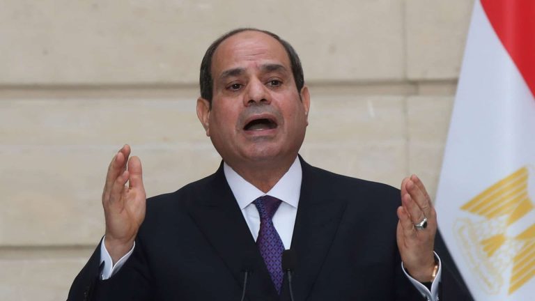 “مستريح الاتحادية” يتصدر التريند.. لماذا أطلق المصريون على السيسي هذا اللقب؟ مستريح الاتحادية watanserb.com