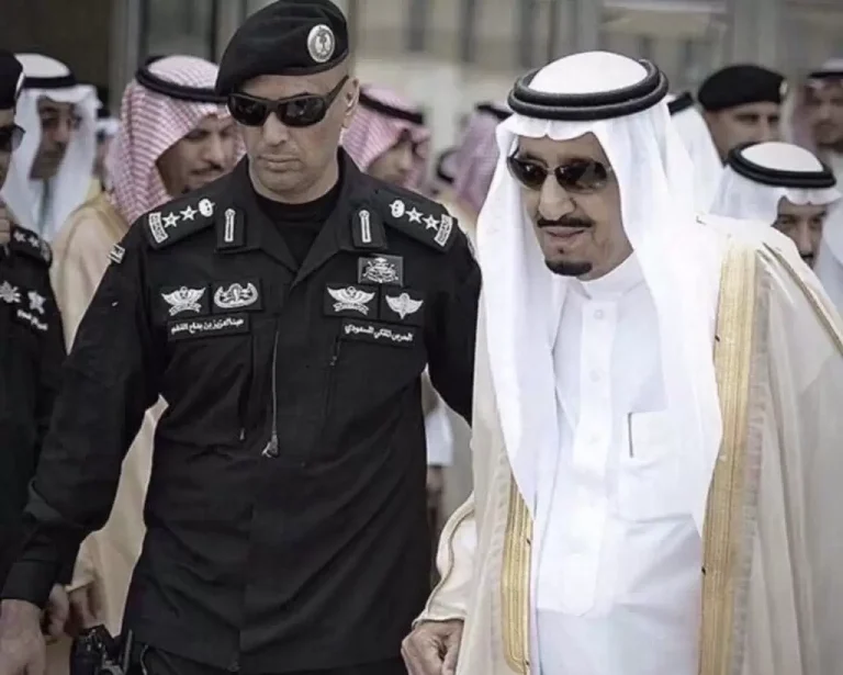 معلومة جديدة تكشف منع أفراد الدوريات الأمنية من دخول موقع جريمة قتل اللواء “الفغم” ..لماذا؟! قتل اللواء الفغم watanserb.com