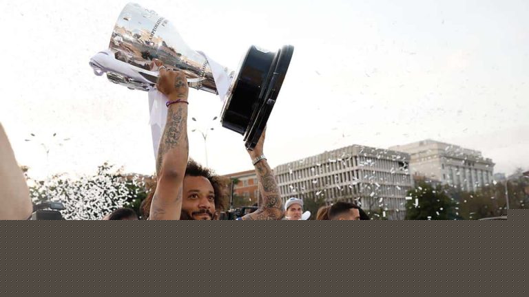 احتفال فريق ريال مدريد بلقب ال35 في تاريخ مسيرته watanserb.com