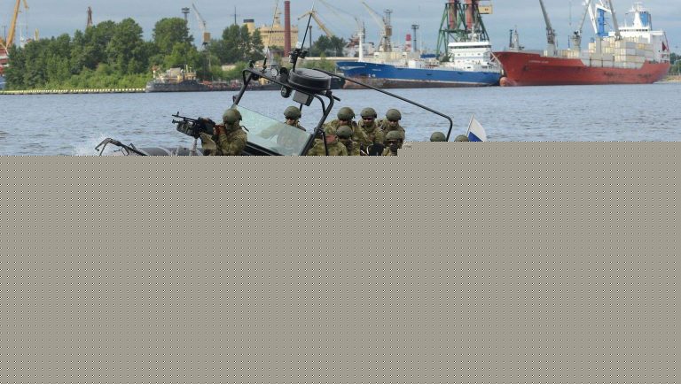 تدمير زورقين روسيين watanserb.com