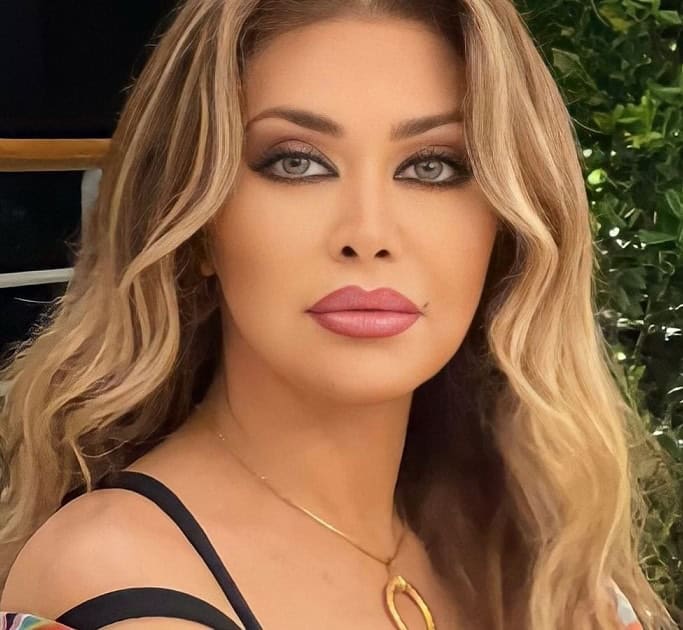 نوال الزغبي بملابس ضيقة تكشف كل شيء وتعليقات خارجة من متابعيها (شاهد) نوال الزغبي بملابس ضيقة تكشف كل شيء وتعليقات خارجة من متابعيها (شاهد) watanserb.com