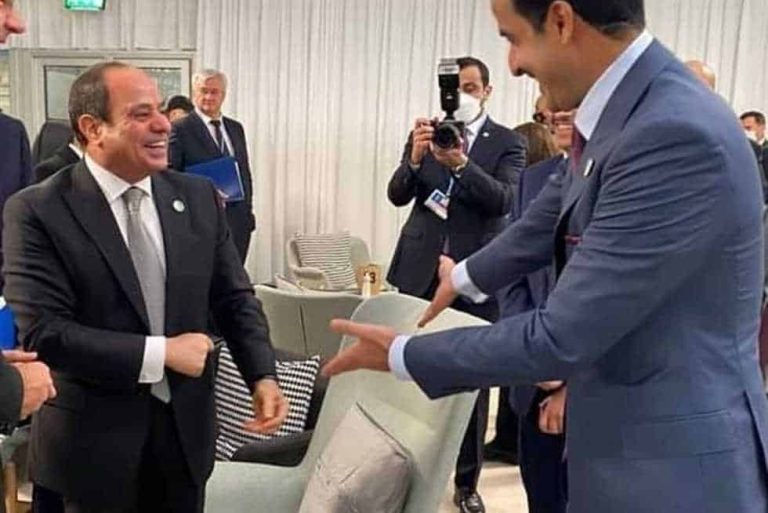 السيسي واستقبال أمير قطر watanserb.com