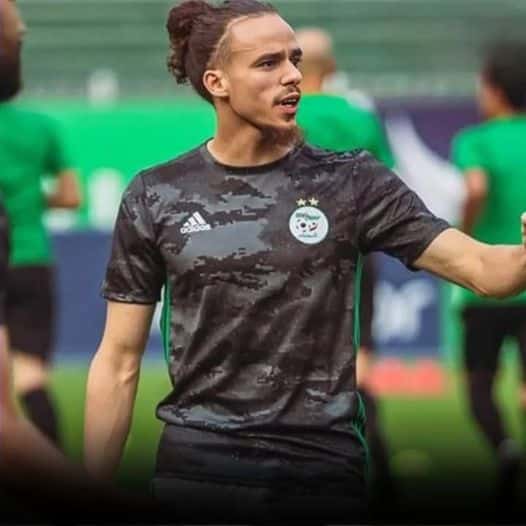 بلال براهيمي لاعب منتخب الجزائر
