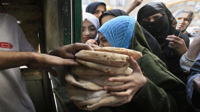 انهيار اقتصاد مصر watanserb.com