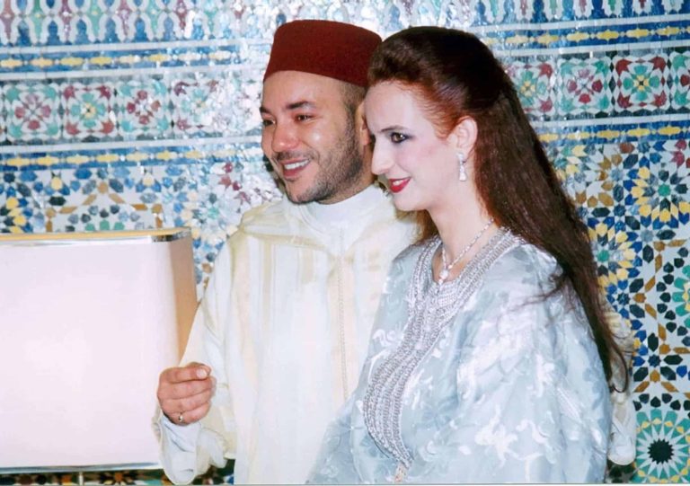 رحلة “للا سلمى” مع محمد السادس .. قصة الأميرة المدللة التي هربت من قفص ملك المغرب قصة الأميرة للا سلمى مع محمد السادس watanserb.com