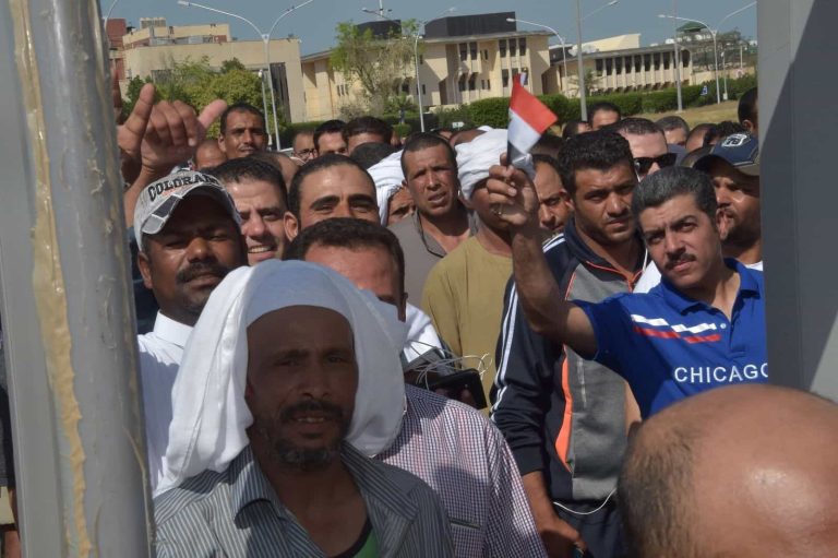 العنصرية ضد الجالية المصرية في الكويت watanserb.com
