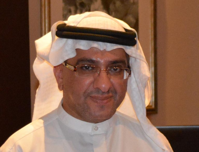 الكاتب السعودي منصور النقيدان يدعو لدين جديد: “لا مكان لإله الغضب والعقاب” منصور النقيدان دين جديد watanserb.com