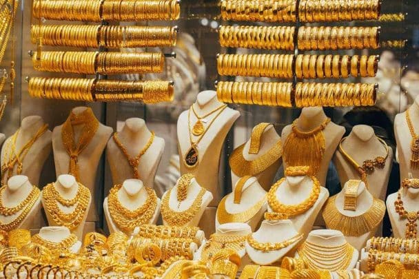 سعر الذهب في سلطنة عمان اليوم السبت 25 يونيو 2022.. ارتفاع محدود الذهـب في سلـطنة عمان watanserb.com