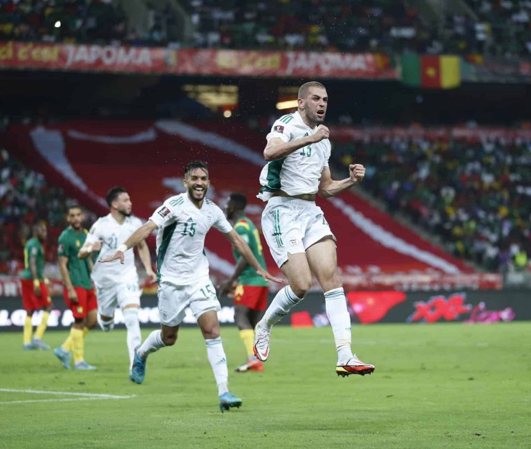 منتخب الجزائر يداوي جراحه بفوز نظيف على أوغندا (فيديو) منتخب الجزائر يعود إلى سكة الانتصارات بفوز نظيف على أوغندا watanserb.com
