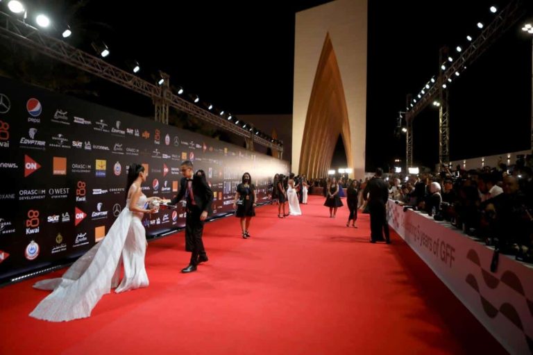 إلغاء مهرجان الجونة لهذا العام يصدم النجوم.. هل أفلس نجيب ساويرس؟! watanserb.com