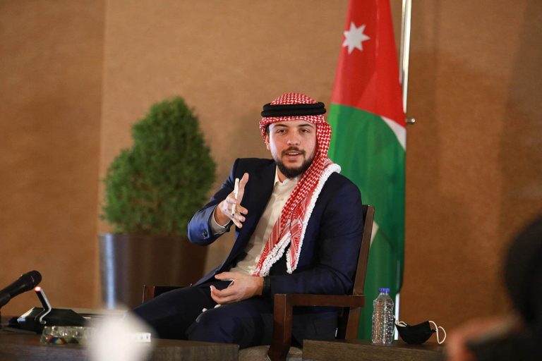 الأردن: احتفالات عيد ميلاد ولي العهد تثير جدلا وغضبا.. لماذا؟ احتفالات عيد ميلاد ولي العهد في الأردن watanserb.com