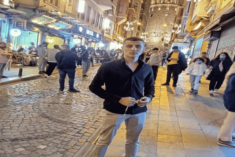 شريف خالد الأحمد watanserb.com