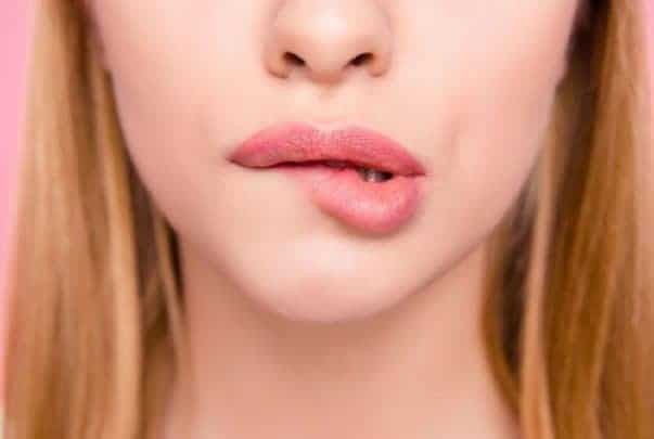 لماذا تخون النساء الفرنسيات أزواجهن؟ أسباب غريبة.. 38 بالمئة من النساء في فرنسا خائنات watanserb.com