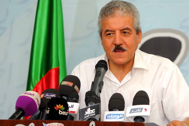 فضيحة صحيفة “الشعب” الجزائرية.. المنتخب المغربي يطيح بمديرها العام (شاهد) إقالة مصطفى هميسي watanserb.com