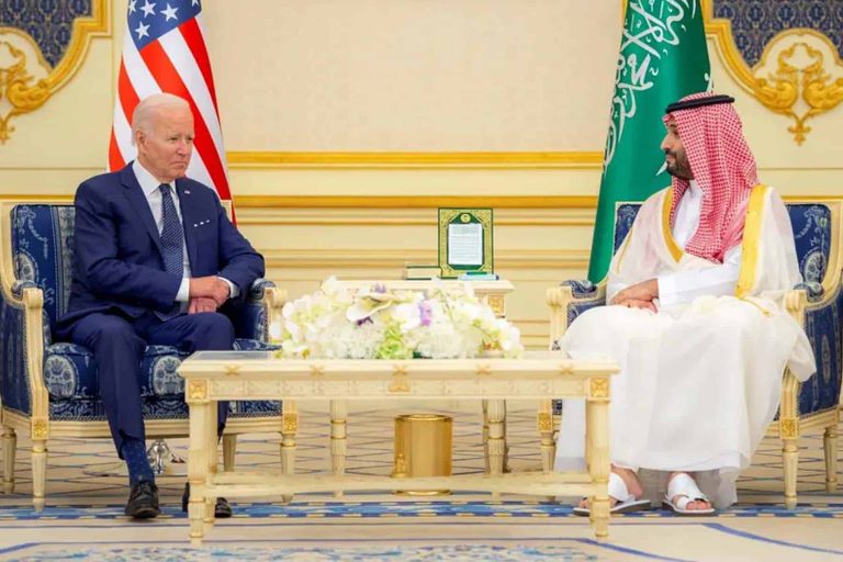 ذكّرهُ بقتل شيرين أبو عاقلة..هكذا رد “ابن سلمان” على “بايدن” عند إثارته قضية “خاشقجي” ابن سلمان و بايدن watanserb.com