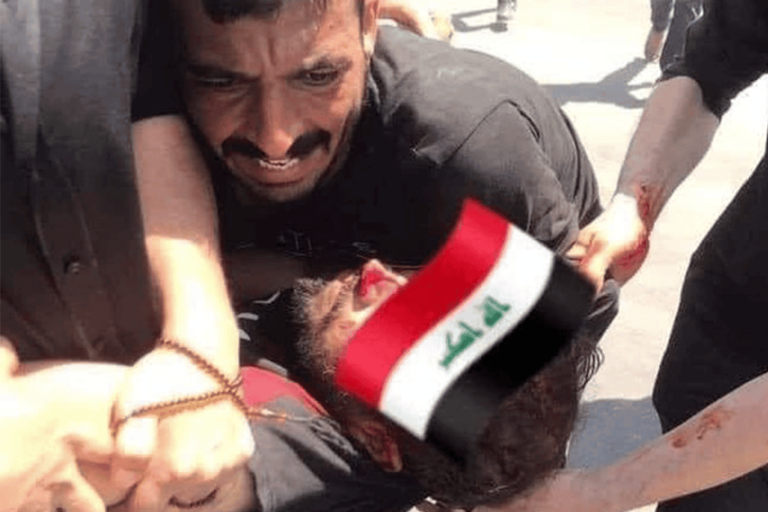بعد سقوط عشرات الجرحى .. أنصار التيار الصدري يقتحمون مقر البرلمان للمرة الثانية والصدر يحذر أنصار التيار الصدري watanserb.com
