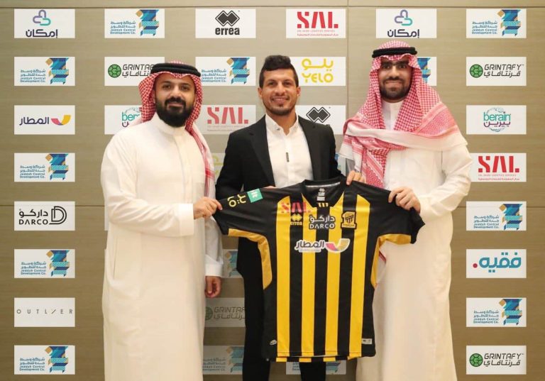 طارق حامد يوقع مع اتحاد جدة السعودي watanserb.com