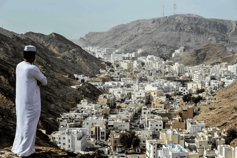 تملك العقارات في سلطنة عمان watanserb.com