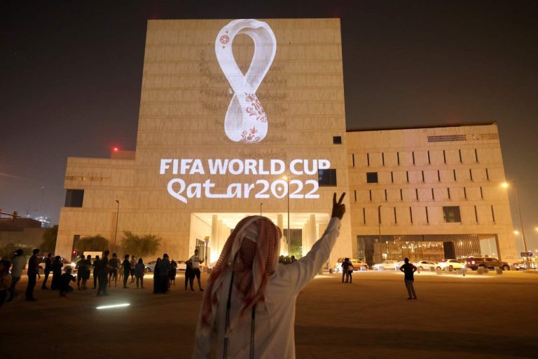 وفق أسبقية الشراء .. بدء المرحلة الثالثة من بيع تذاكر مباريات كأس العالم 2022 بدء المرحلة الثالثة من تذاكر مونديال كأس العالم 2022 watanserb.com