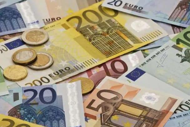 انخفاض سعر اليورو watanserb.com