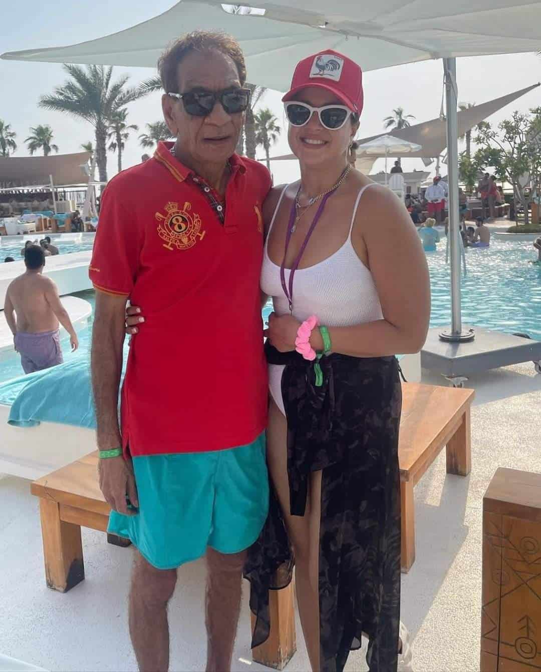 منى فاروق