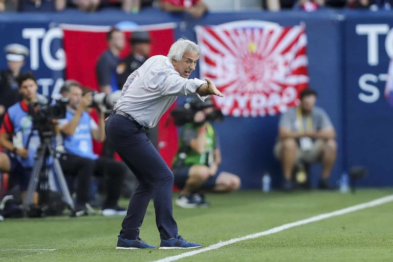 إقالة خاليلوزيتش من تدريب منتخب المغرب إقالة خاليلوزيتش من تدريب المغرب ووليد الركراكي أبرز المرشحين لخلافته watanserb.com