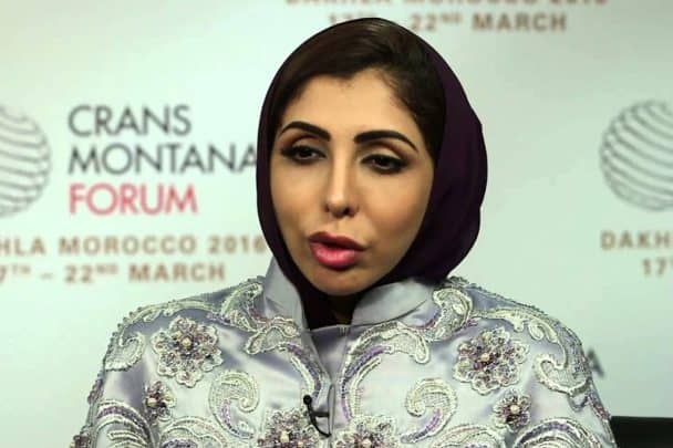 إماراتية تهاجم اليهود watanserb.com