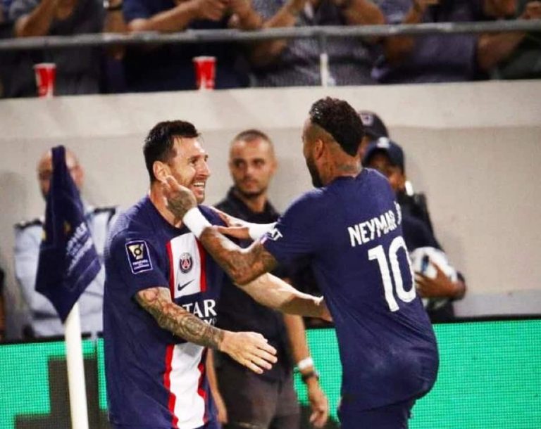 هدف نيمار الخرافي وروعة ولمسات ميسي في كأس السوبر الفرنسي 2022 watanserb.com