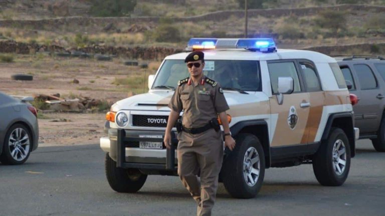 مقتل شاب وسرقة مركبته بجوار الحرم علانية والأمن عاجز تماما watanserb.com الشرطة السعودية