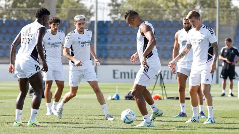 مباراة ريال مدريد وفرانكفورت في كأس السوبر الأوروبي 2022 watanserb.com
