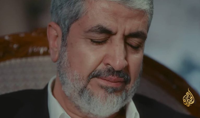 لماذا بكى خالد مشعل في “الجانب الآخر” مع علا الفارس؟! خالد مشعل يبكي في لقاء الجانب الآخر مع علا الفارس watanserb.com