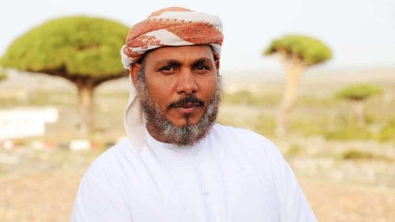 فيديو صادم لمحافظ سقطرى الجديد الموالي للإمارات يشعل مواقع التواصل رأفت علي الثقلي watanserb.com