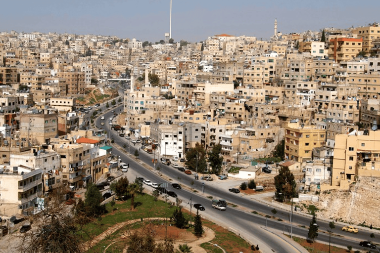 تفاصيل موجة شديدة الحرارة تضرب الأردن.. و5 نصائح للتعامل معها الطقس في الأردن watanserb.com