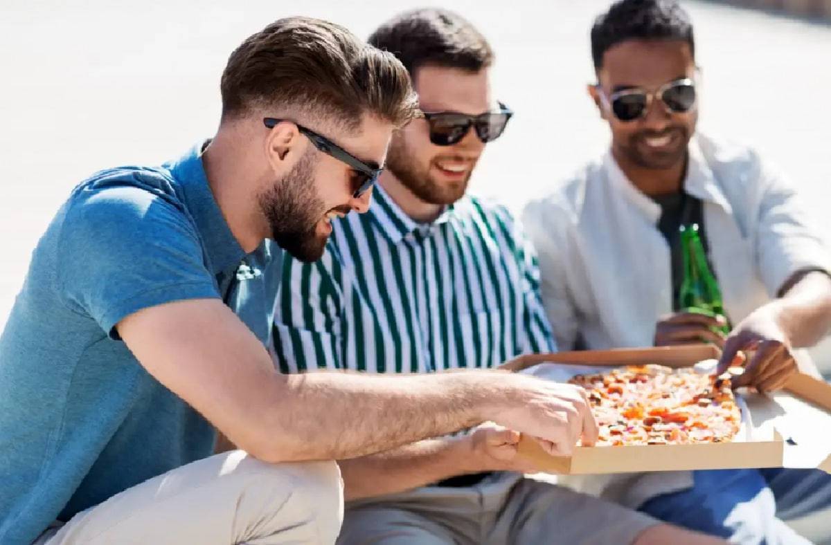 ضوء الشمس وارتفاع درجات الحرارة تزيد من شهية الرجل