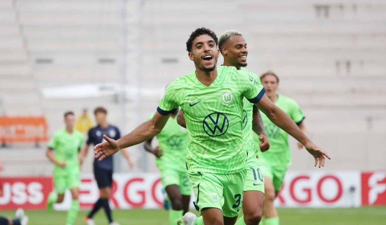 عقبة تواجه عمر مرموش في الانتقال إلى الدوري الإسباني عقبة انتقال مرموش إلى الدوري الإسباني watanserb.com