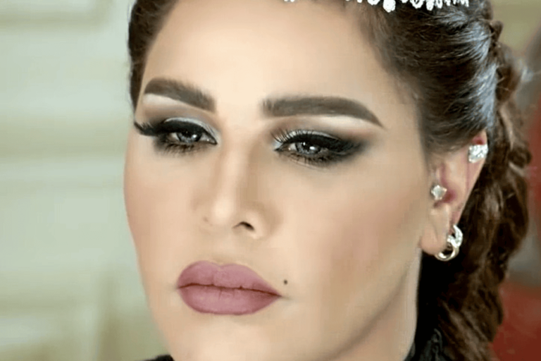 طائرة أحلام الشامسي watanserb.com
