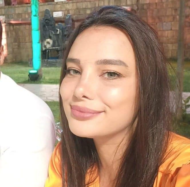 سالي حافظ