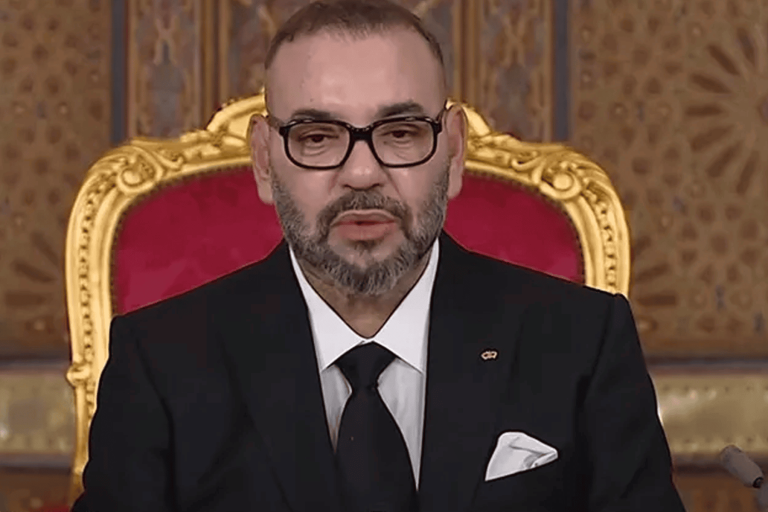 موقع فرنسي يكشف أسباب عزم محمد السادس حضور القمة العربية في الجزائر! حضور محمد السادس القمة الجزائرية watanserb.com