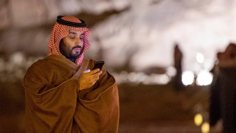 حكم غير مسبوق من محكمة سعودية ضد اثنين من قبيلة الحويطات! الحكم على أفراد قبيلة الحويطات watanserb.com