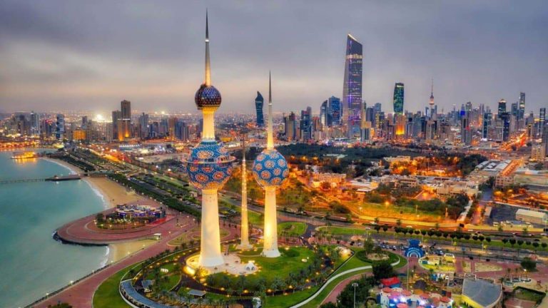 وثيقة القيم أم وثيقة قندهار.. حرب تغريدات تشعل تويتر في الكويت.. ما القصة؟! وثيقة القيم watanserb.com
